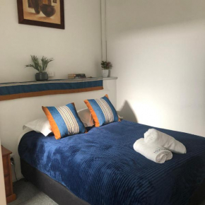 Budget Motel Rooms, 1Short St Morisset